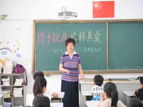 每体：哈维和他团队下赛季原本的薪水总额为1200万欧